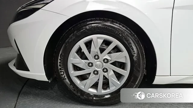 Hyundai Avante (CN7) id 3143930 из Кореи 15