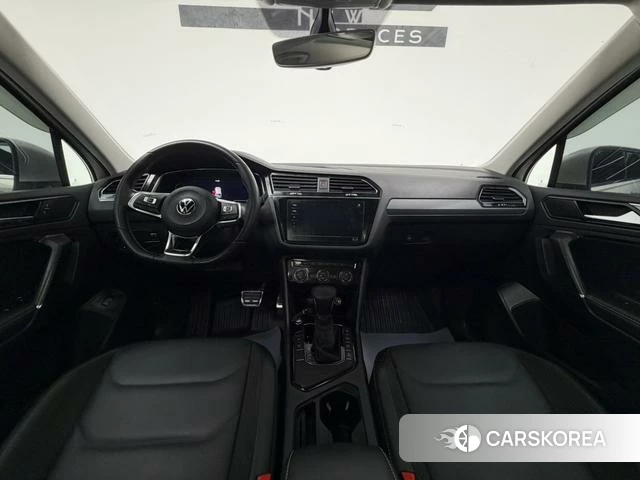 Volkswagen Tiguan L id 4329118 из Китая 12