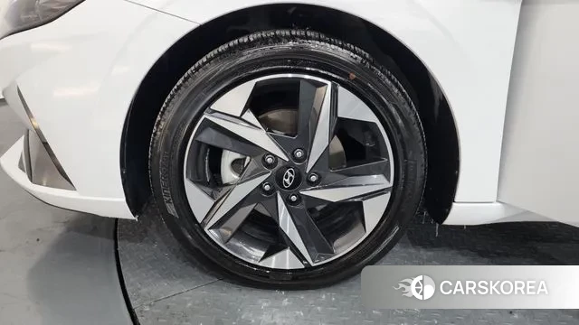 Hyundai Avante (CN7) id 3600256 из Кореи 15