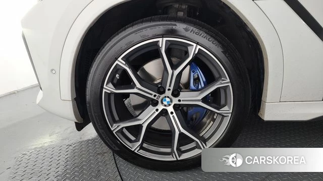 BMW X6 (G06) id 4376885 из Кореи 30