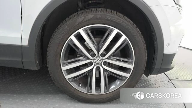 Volkswagen Tiguan Allspace id 4403380 из Кореи 15