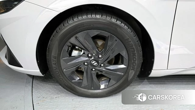 Hyundai Avante Hybrid (CN7) id 3839683 из Кореи 15