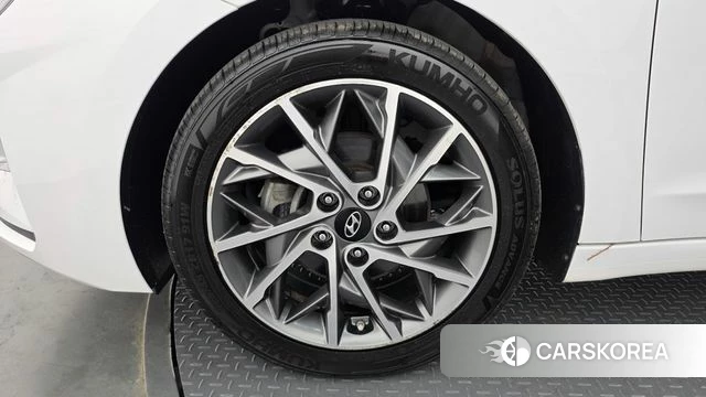 Hyundai The New Avante AD id 4477107 из Кореи 25