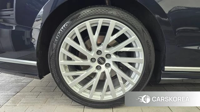 Audi A8 (D5) id 4604225 из Кореи 30