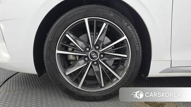 Hyundai The New Grandeur IG id 4535256 из Кореи 27