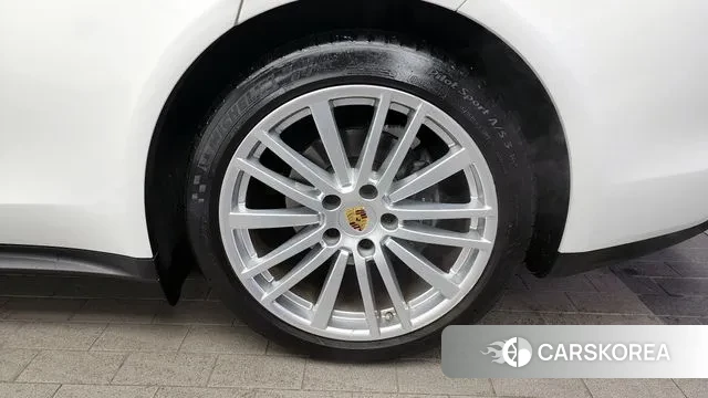 Porsche Panamera (971) id 3485177 из Кореи 15
