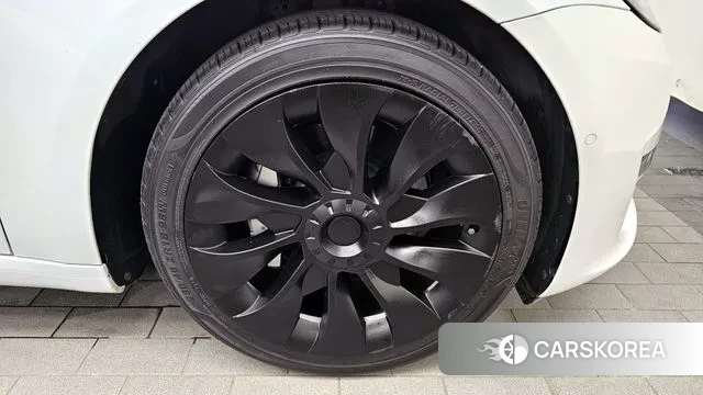 Tesla Model 3 id 2890751 из Кореи 15