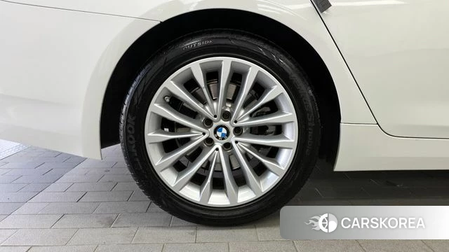 BMW 5 Series (G30) id 4410086 из Кореи 15
