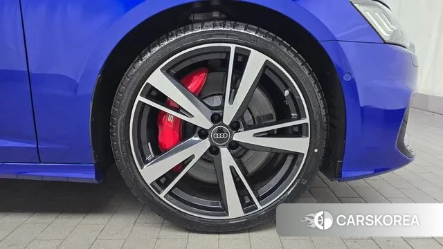 Audi S6 (C8) id 3576320 из Кореи 15