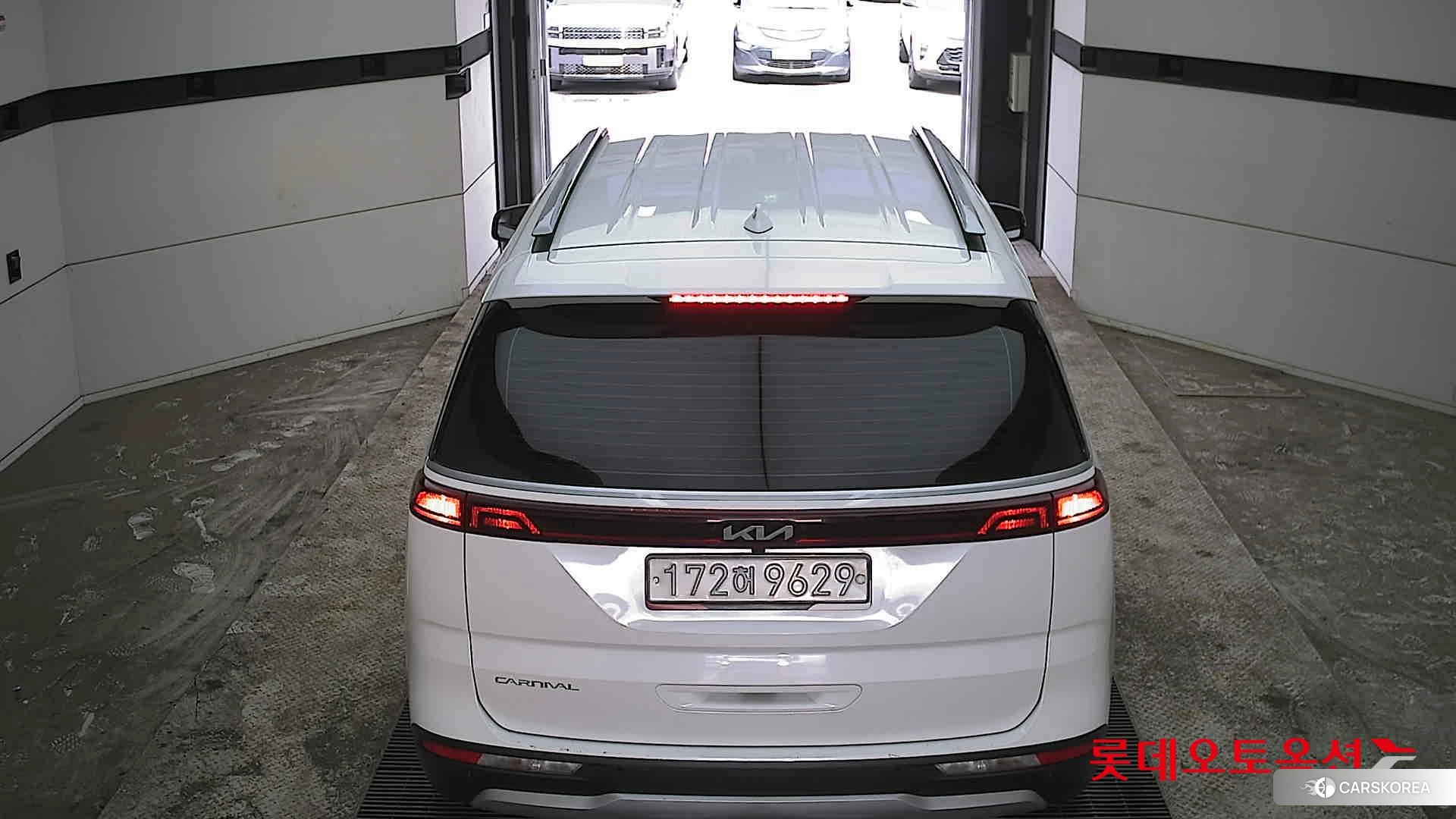 Kia Carnival id 3875747 из Кореи 32