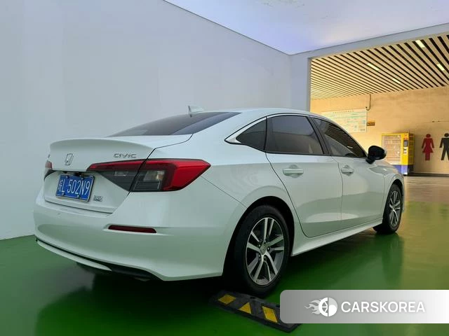 Honda Civic 2023 Белый из Китая, фото 5