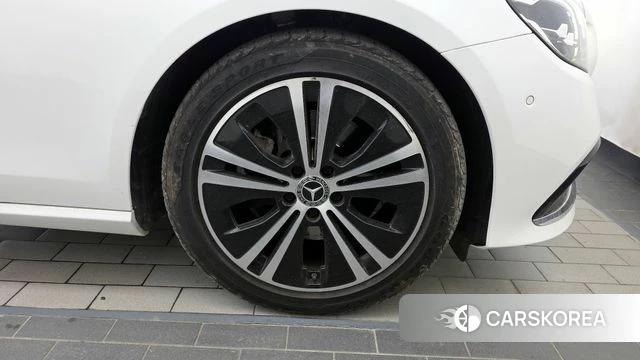 Mercedes-Benz E-Class W213 id 4317169 из Кореи 15