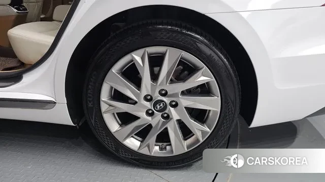 Hyundai The New Grandeur IG Hybrid id 3395403 из Кореи 15