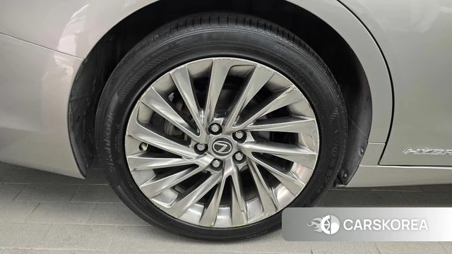 Lexus ES300h 7th generation id 4637947 из Кореи 29