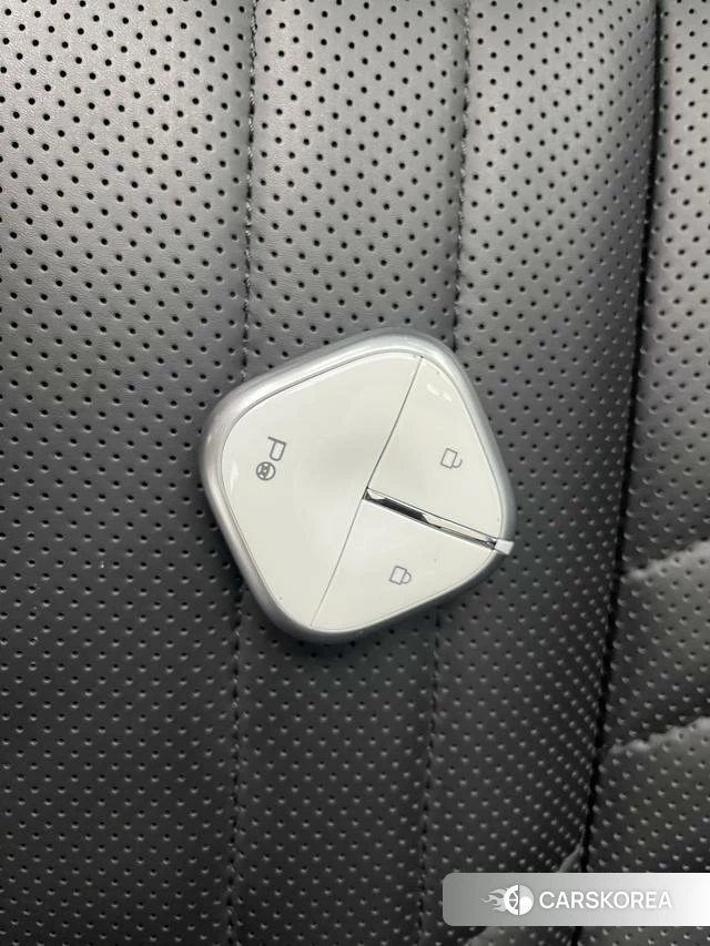 Baojun Enjoy PHEV id 3983333 из Китая 15