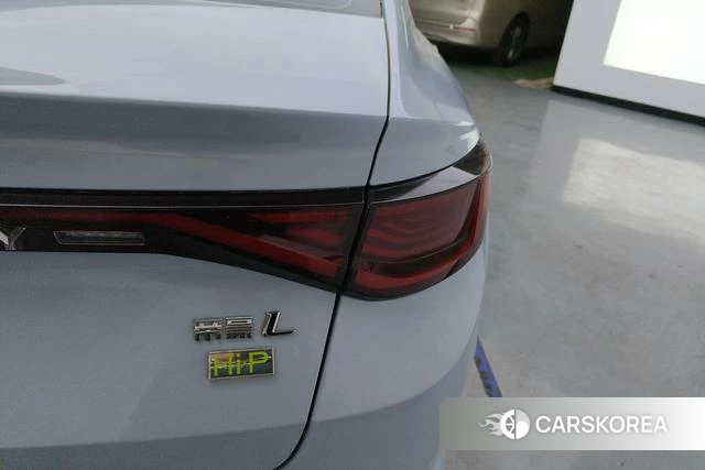 Geely Automobile Emgrand L HiP id 4182581 из Китая 12