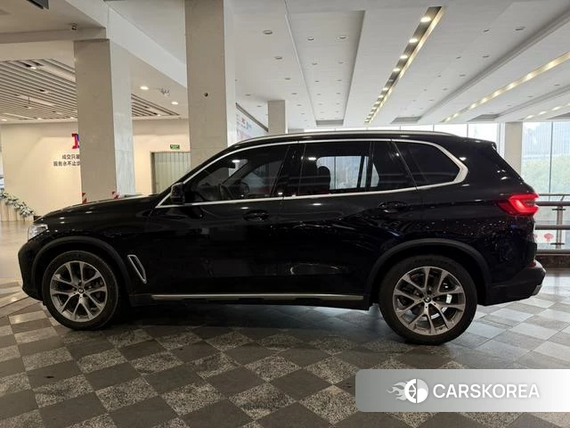 BMW X5 (imported) 2021 Черный из Китая, фото 5