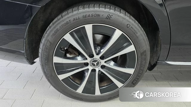 Mercedes-Benz E-Class W213 id 4625128 из Кореи 28