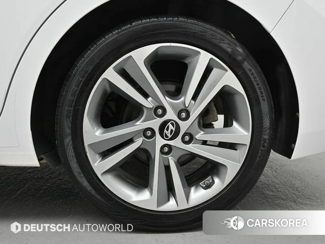 Hyundai Avante AD id 4496953 из Кореи 15