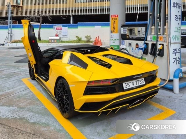 Lamborghini Aventador 2019 Желтый из Кореи, фото 5