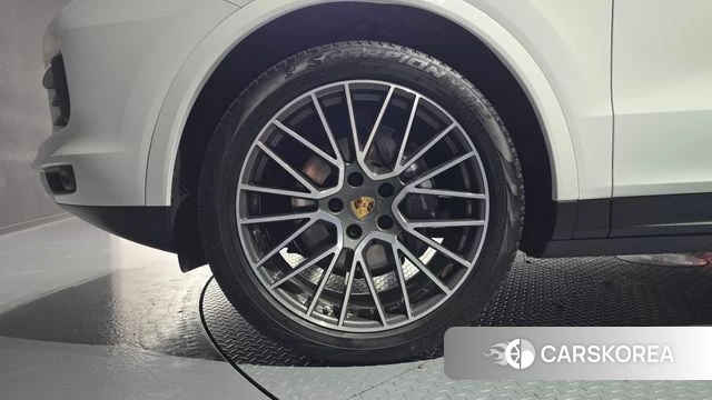 Porsche Cayenne (PO536) id 3826463 из Кореи 15