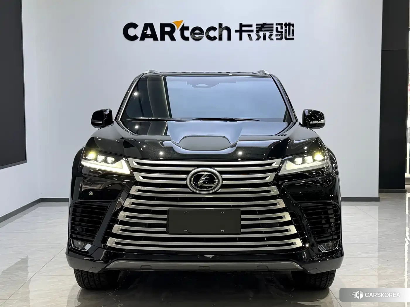 Lexus LX id 4583664 из Китая 14