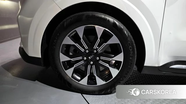 Kia Carnival 4th generation id 3898971 из Кореи 15