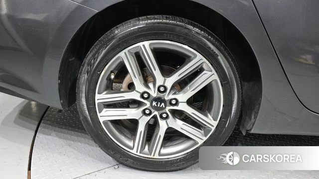 Kia Come New K3 id 4245970 из Кореи 25