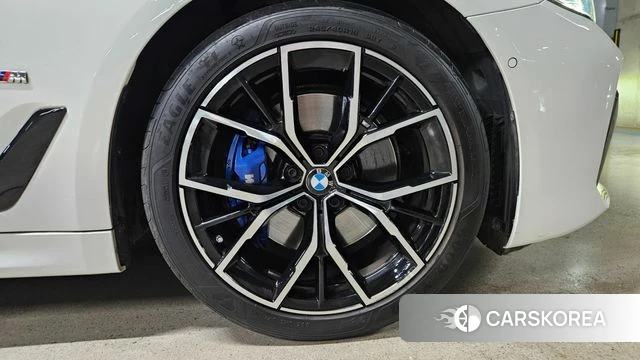 BMW 5 Series (G30) id 4887183 из Кореи 15