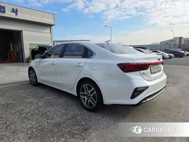 Kia Come New K3 id 3517191 из Кореи 15