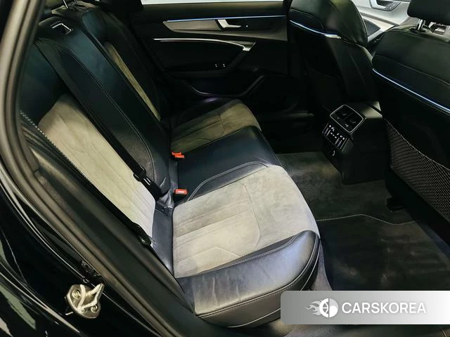 Audi A6L PHEV id 4213881 из Китая 11