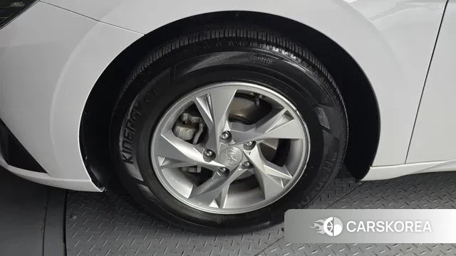 Hyundai Avante (CN7) id 3512989 из Кореи 15