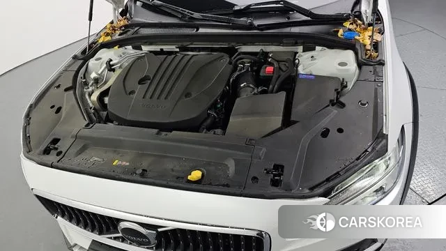 Volvo V90 Cross-Country id 3700814 из Кореи 15