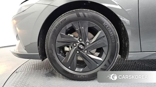 Hyundai Avante (CN7) id 3529139 из Кореи 15