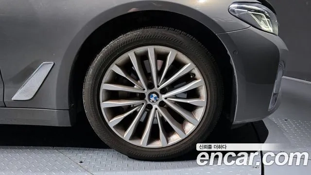 BMW 5 Series (G30) id 2907017 из Кореи 15