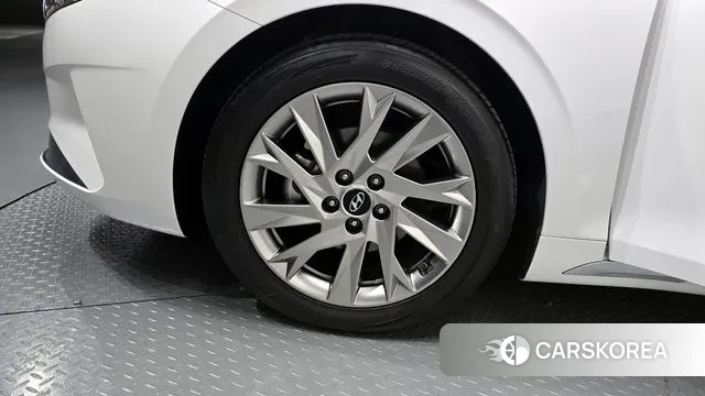 Hyundai The New Grandeur IG Hybrid id 3356439 из Кореи 15