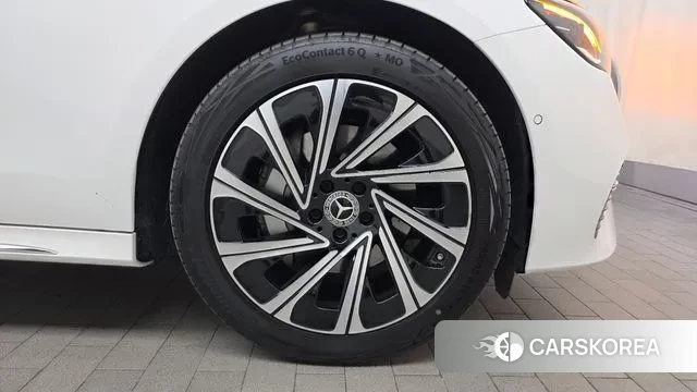 Mercedes-Benz E-Class W214 id 3528159 из Кореи 15