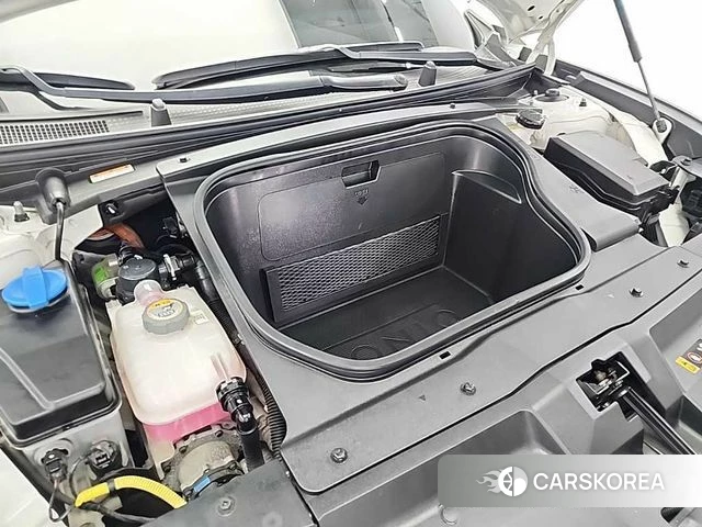 Hyundai Ionic 6 id 3934730 из Кореи 13