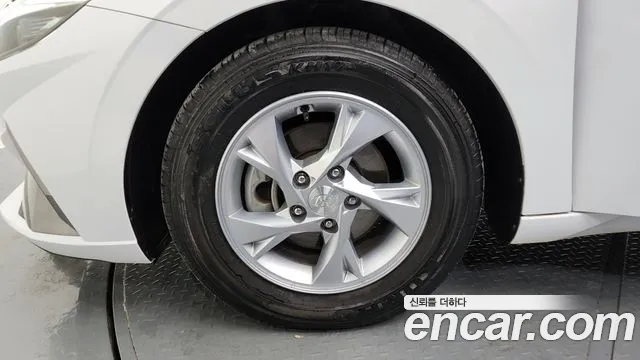 Hyundai Avante (CN7) id 2310176 из Кореи 15