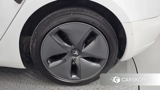 Tesla Model 3 id 3504449 из Кореи 15