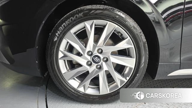 Hyundai The New Grandeur IG Hybrid id 4682851 из Кореи 15