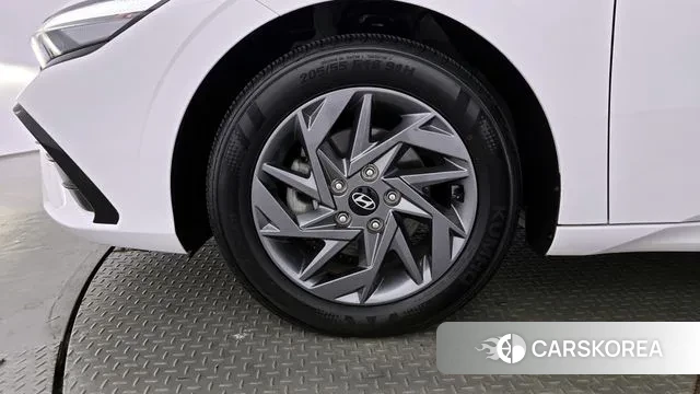 Hyundai The New Avante (CN7) id 3322388 из Кореи 15