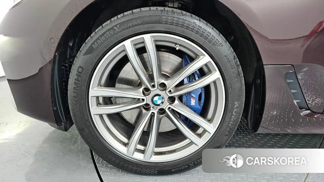 BMW 6 Series GT (G32) id 3942458 из Кореи 15