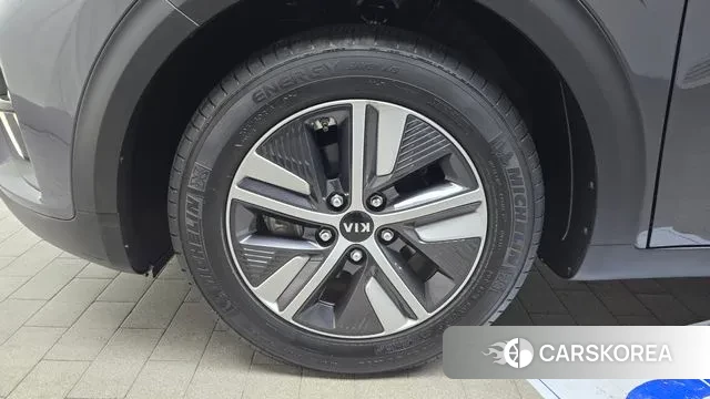 Kia The New Niro id 3691815 из Кореи 15