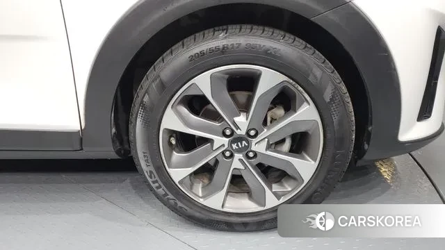 Kia Stonic id 3505188 из Кореи 15