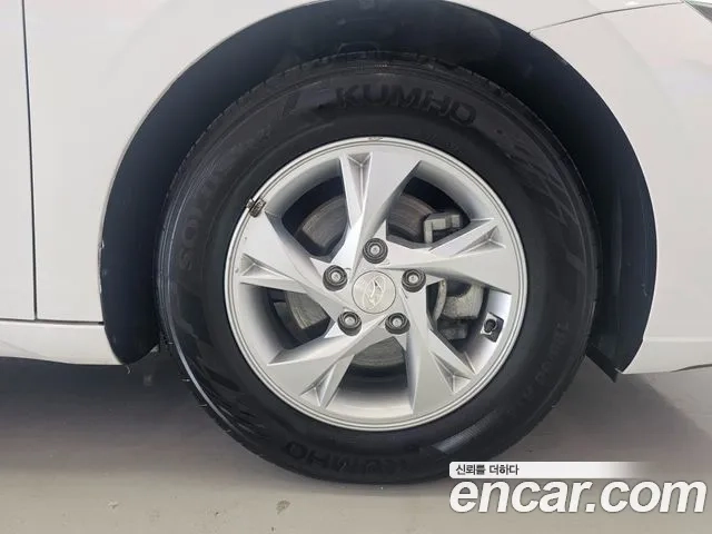 Hyundai Avante (CN7) id 2924698 из Кореи 15