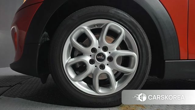 Mini Cooper id 4651339 из Кореи 28