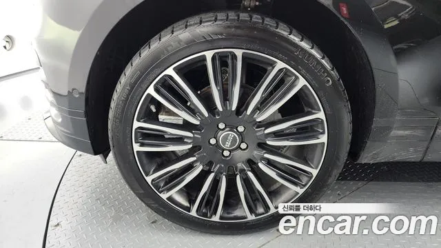 Land Rover Range Rover Velar id 2622807 из Кореи 15