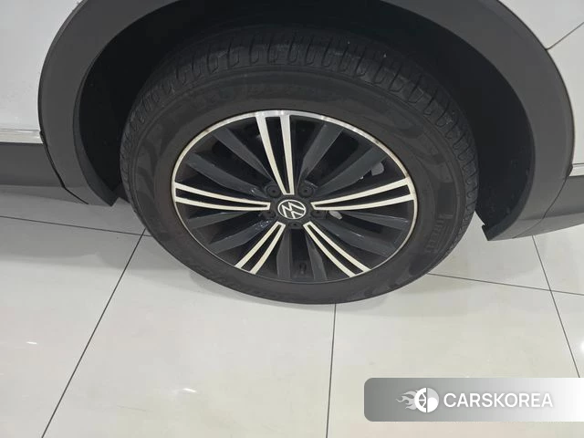 Volkswagen Tiguan second Generation id 4376164 из Кореи 8
