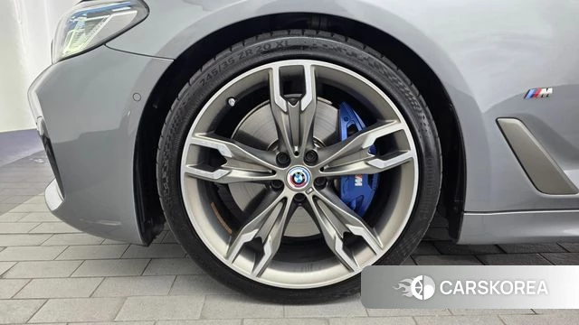 BMW 5 Series (G30) id 4701568 из Кореи 30